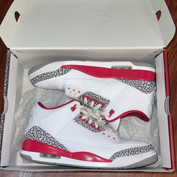 Air Jordan 3 Cardinal main image 4